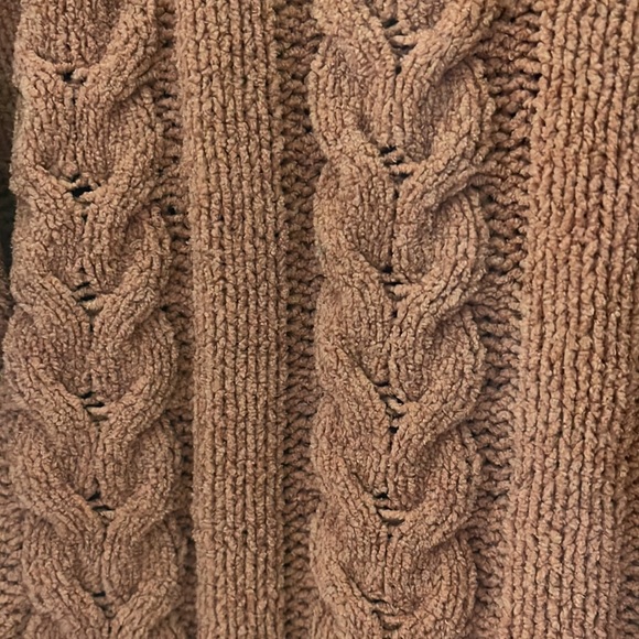 Hippie Rose Shirt - Picture 3 of 9